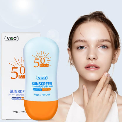 VGO Sunscreen for Face SPF 50, Hydrating Sun Essence Facial Sunscreen Leaves No Sticky Feeling Travel Size Sunscreen Against UVA and UVB Rays, Oil Free Sunscreen Lotion, 1.76 oz